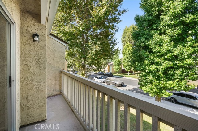 6590 Marquette Street, Moorpark CA: https://media.crmls.org/medias/bf5ac8f7-7143-4ecf-8ed3-4dffd0183f81.jpg