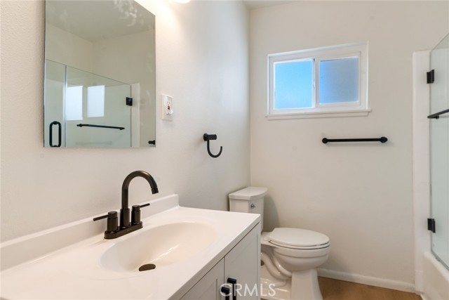 Detail Gallery Image 14 of 18 For 383 E Mesa, Rialto,  CA 92376 - 3 Beds | 2 Baths