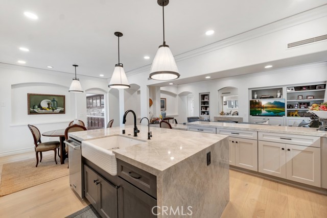 Detail Gallery Image 18 of 70 For 8 Saint Tropez, Laguna Niguel,  CA 92677 - 6 Beds | 7/1 Baths
