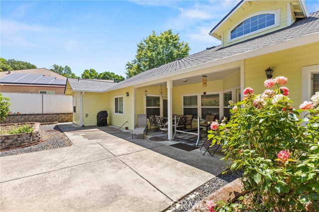 17 Pleasant Oak Lane, Oroville CA: https://media.crmls.org/medias/bf5c1e80-0dea-47eb-8f99-73433fa6d4b6.jpg