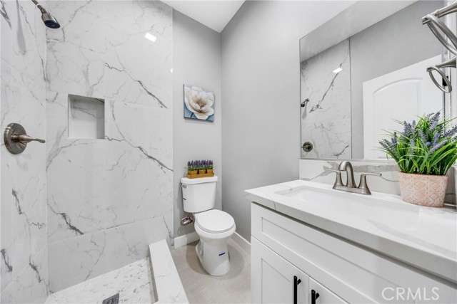 Detail Gallery Image 30 of 48 For 404 E Kingsley Ave, Pomona,  CA 91767 - 5 Beds | 3 Baths