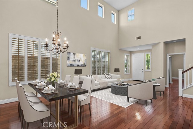 Detail Gallery Image 8 of 57 For 29243 Discovery Ridge Dr, Saugus,  CA 91390 - 5 Beds | 4 Baths