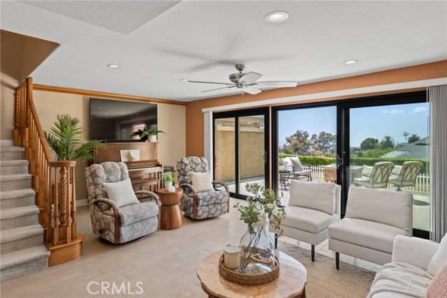 308 Avenida Adobe, San Clemente CA: https://media.crmls.org/medias/bf5dd7b0-adb2-45d6-9d22-fe21c43780a5.jpg