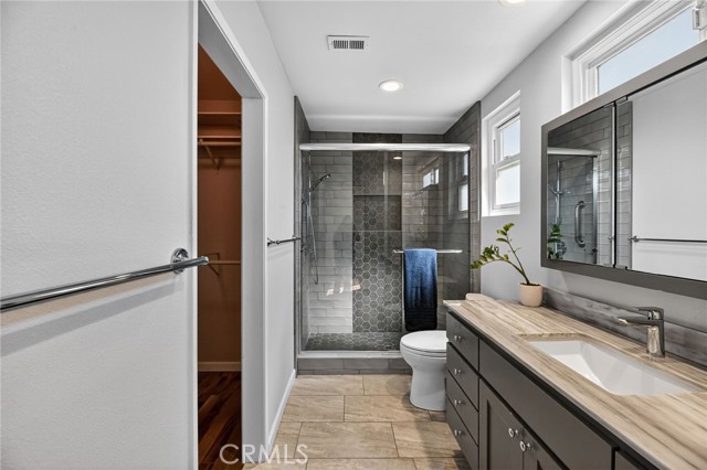 Detail Gallery Image 32 of 54 For 6116 E Paseo Rio Azul, Anaheim,  CA 92807 - 3 Beds | 2/1 Baths