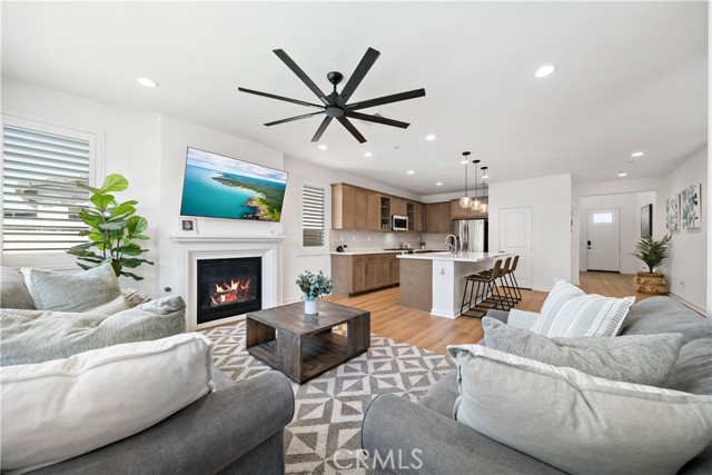 Detail Gallery Image 15 of 71 For 32314 Penstemon Way, Temecula,  CA 92591 - 5 Beds | 4 Baths