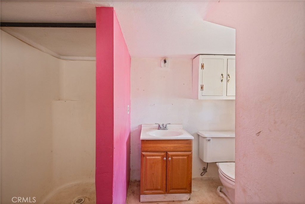 https://media.crmls.org/medias/bf5fa663-6a35-423f-807d-16b5244a7517.jpg?preset=X-Large