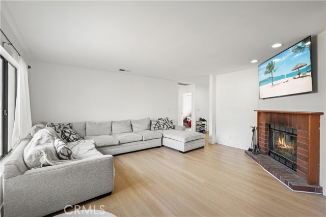 Detail Gallery Image 9 of 20 For 30257 Trellis Rd, Val Verde,  CA 91384 - 3 Beds | 2 Baths