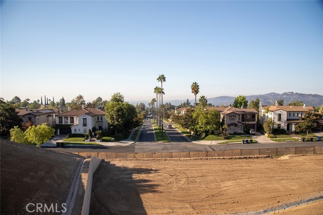 740 Via Arezzo Place, Altadena CA: https://media.crmls.org/medias/bf60beaf-cb43-4334-8632-300fa5725a74.jpg