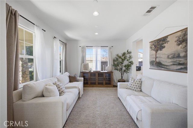 Detail Gallery Image 9 of 62 For 35028 Orchard Crest Ct, Winchester,  CA 92596 - 5 Beds | 3 Baths