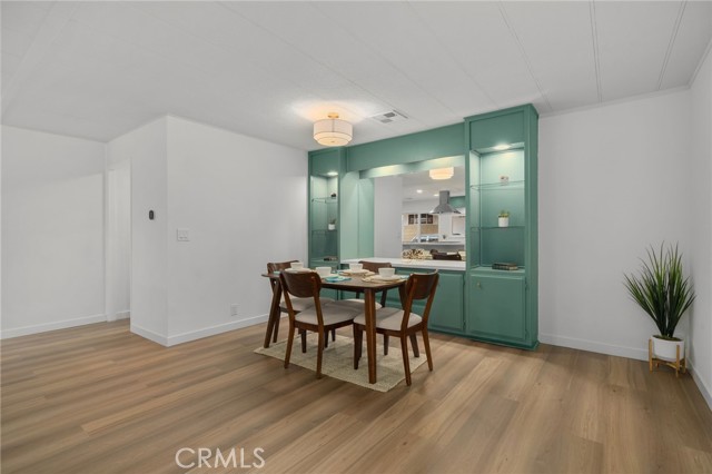 626 N. Dearborn Street, Redlands CA: https://media.crmls.org/medias/bf61f2b9-d51d-45e9-9a62-4650cd27bded.jpg