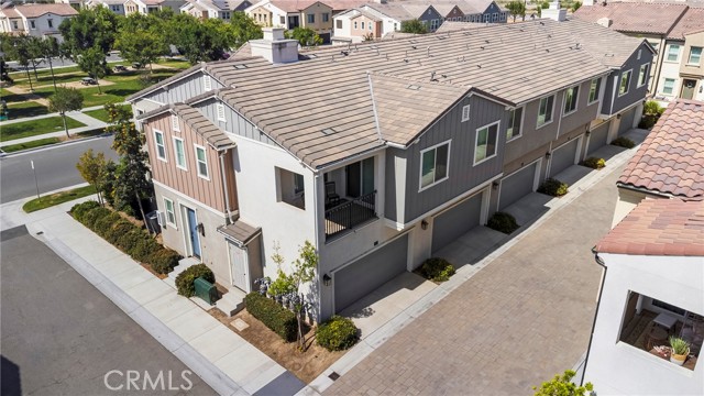 2777 E Bordeaux Drive, Ontario CA: https://media.crmls.org/medias/bf6217e2-842c-4ffe-b87b-f5e09c8ea9af.jpg