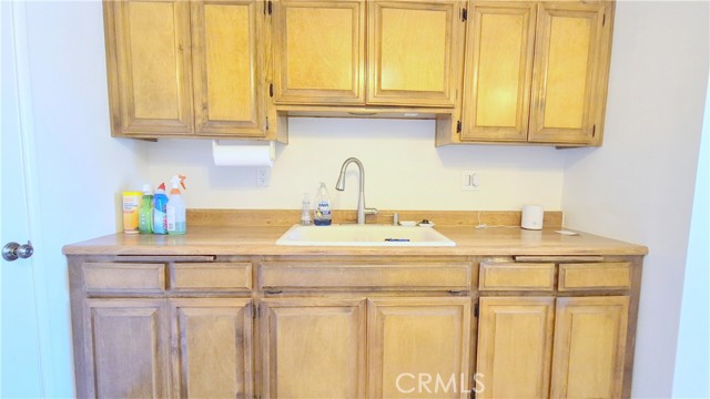 Detail Gallery Image 15 of 21 For 410 N Durrell Ave, Azusa,  CA 91702 - 3 Beds | 1 Baths