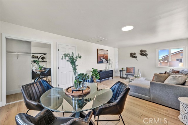 16761 Montclair Lane, Huntington Beach CA: https://media.crmls.org/medias/bf62ccdb-a986-4183-8e26-df6b0540592a.jpg