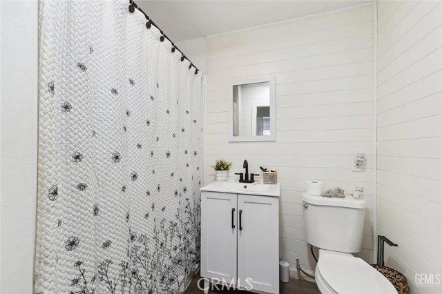 Detail Gallery Image 6 of 22 For 603 Hill St, Bakersfield,  CA 93306 - – Beds | – Baths