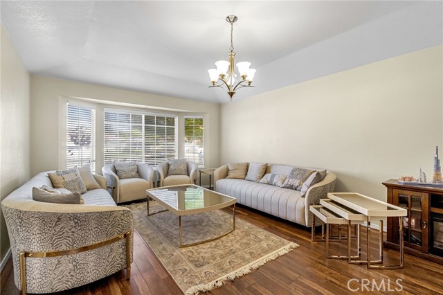 Detail Gallery Image 8 of 57 For 2436 Trevor Ct, Madera,  CA 93637 - 5 Beds | 3 Baths