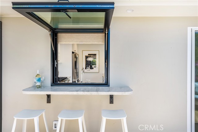 2134 Orange Avenue, Costa Mesa CA: https://media.crmls.org/medias/bf648bf1-5a03-4290-9f0d-ef66c4bf68e9.jpg