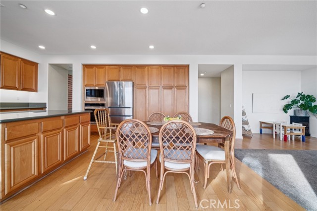 Detail Gallery Image 19 of 75 For 29301 Henderson Ln, Highland,  CA 92346 - 4 Beds | 2/1 Baths