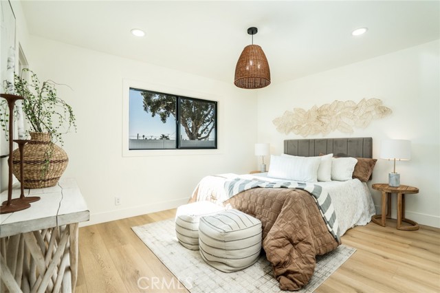 Detail Gallery Image 23 of 36 For 8342 Friesland Dr, Huntington Beach,  CA 92647 - 3 Beds | 2 Baths