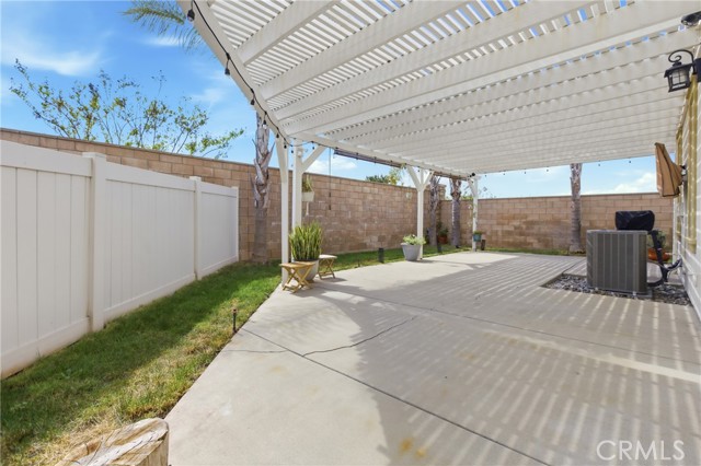 Detail Gallery Image 27 of 28 For 31752 Green Oak, Temecula,  CA 92592 - 3 Beds | 2/1 Baths