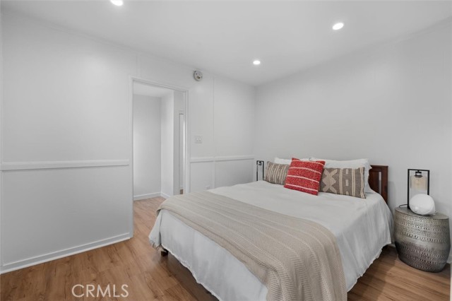 225 42nd Street, Manhattan Beach CA: https://media.crmls.org/medias/bf660410-410b-40ed-9c19-925ad57036e7.jpg