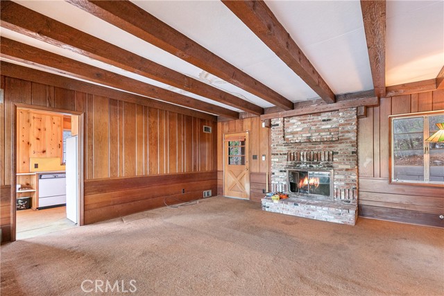 Detail Gallery Image 4 of 14 For 28946 Palisades Dr, Lake Arrowhead,  CA 92352 - 3 Beds | 2 Baths