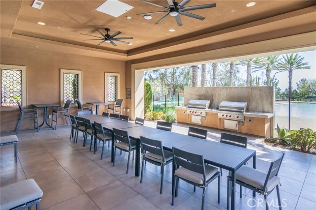 Detail Gallery Image 25 of 27 For 20724 W Beech Cir, Porter Ranch,  CA 91326 - 4 Beds | 3 Baths