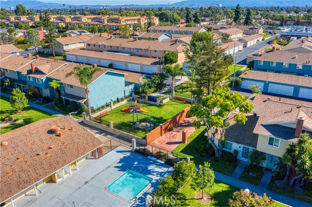 Detail Gallery Image 39 of 50 For 15880 Bogart Ct, Fountain Valley,  CA 92708 - 3 Beds | 2 Baths