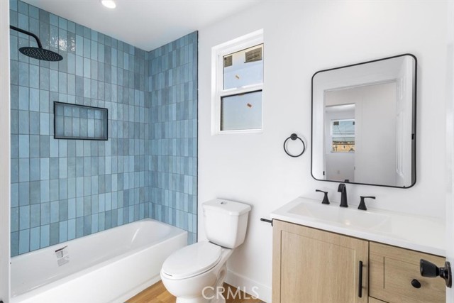 Detail Gallery Image 61 of 69 For 6616 Denver Ave, Los Angeles,  CA 90044 - 6 Beds | 5/1 Baths