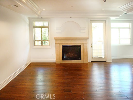 Detail Gallery Image 8 of 19 For 10640 Woodbridge St Ph2,  Toluca Lake,  CA 91602 - 3 Beds | 2/1 Baths