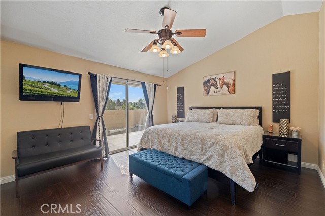 Image 29 of 52 For 42014 Roanoake St.