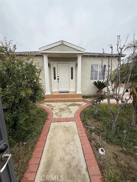 Detail Gallery Image 2 of 15 For 6506 Teesdale Ave, North Hollywood,  CA 91606 - 2 Beds | 1 Baths