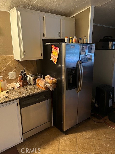21650 Temescal Canyon Road, Corona CA: https://media.crmls.org/medias/bf6a9050-04c6-4f89-9910-6d2ae1b2c5f3.jpg
