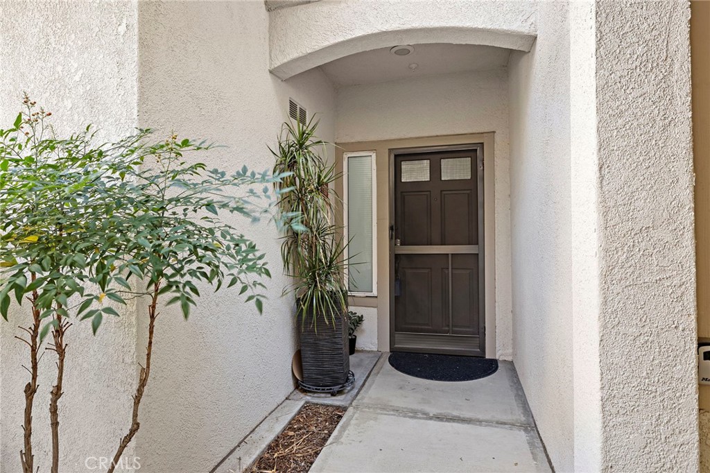 MLS #OC25235109 image #17