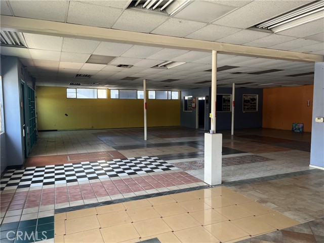 MLS #WS25176873 image #10