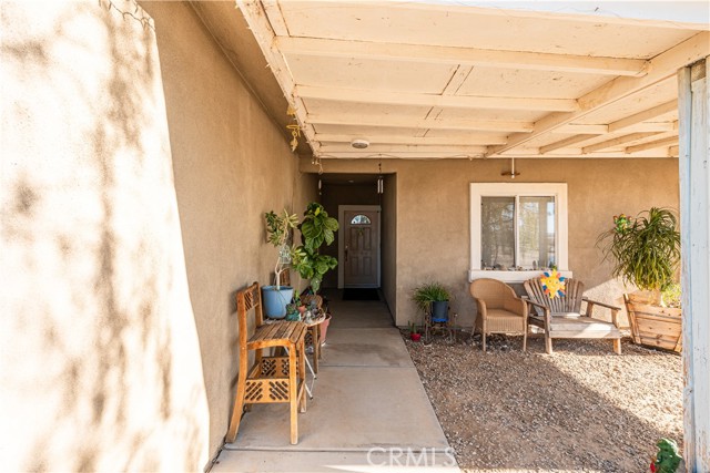 Detail Gallery Image 8 of 31 For 956 Brazil Ave, Thermal,  CA 92274 - 3 Beds | 2 Baths