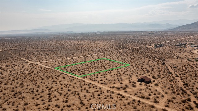 60789 La Brisa Drive, Joshua Tree CA: https://media.crmls.org/medias/bf6e593f-262d-4916-952c-4348bd2e0c61.jpg