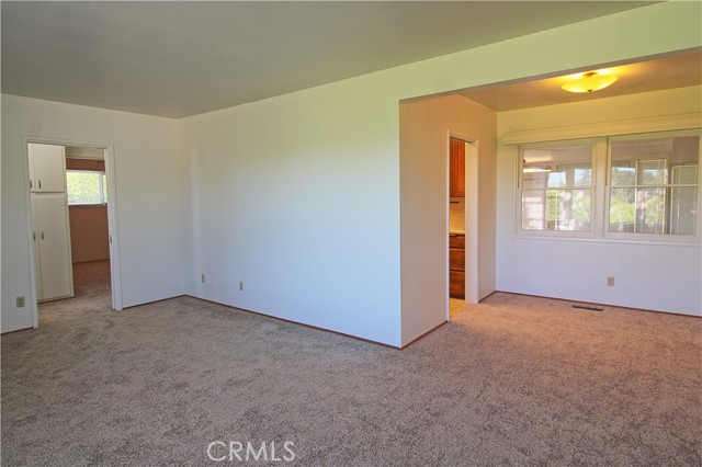 Detail Gallery Image 4 of 17 For 11837 California St, Yucaipa,  CA 92399 - 2 Beds | 2 Baths
