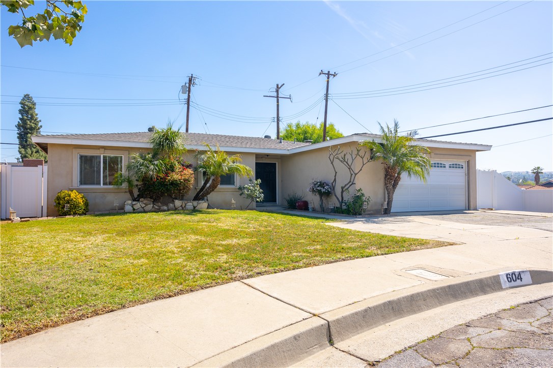 604 N Kidder Ave, Covina, CA 91724