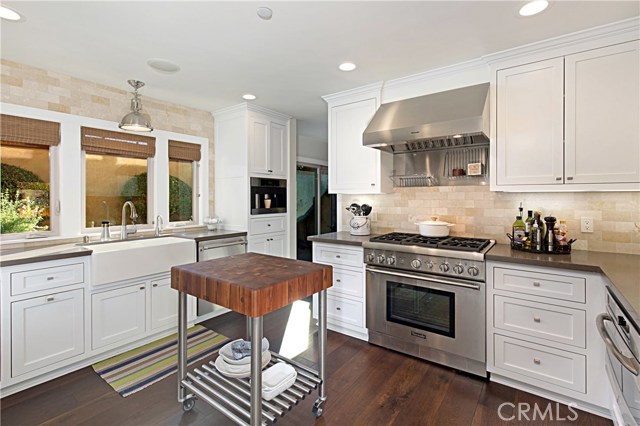 Detail Gallery Image 6 of 45 For 23711 Colima Bay, Dana Point,  CA 92629 - 4 Beds | 3 Baths