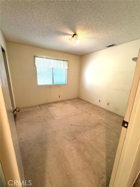 Detail Gallery Image 10 of 18 For 405 S Bluff, Montebello,  CA 90640 - 3 Beds | 2 Baths