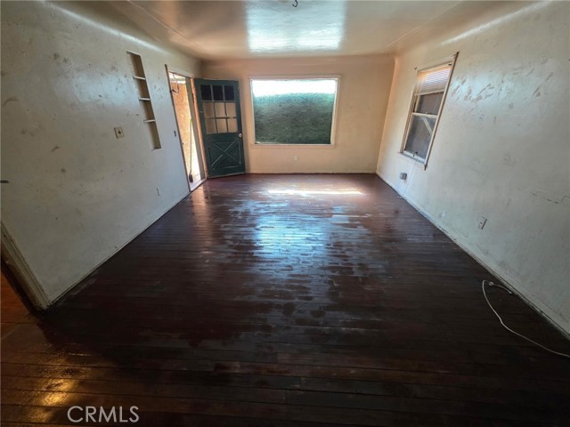 Detail Gallery Image 3 of 17 For 212 Sonoma Ave, Chowchilla,  CA 93610 - 2 Beds | 1 Baths