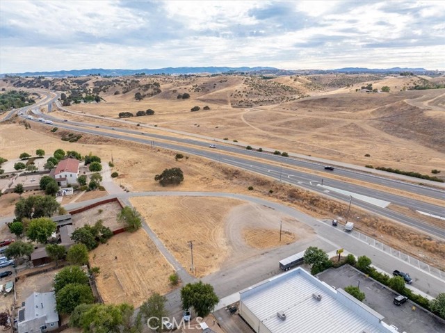 Detail Gallery Image 5 of 17 For 252 9th St, San Miguel,  CA 93451 - – Beds | – Baths