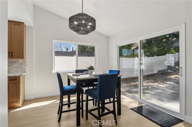 Detail Gallery Image 7 of 23 For 12548 Terra Bella St, Pacoima,  CA 91331 - 3 Beds | 2 Baths