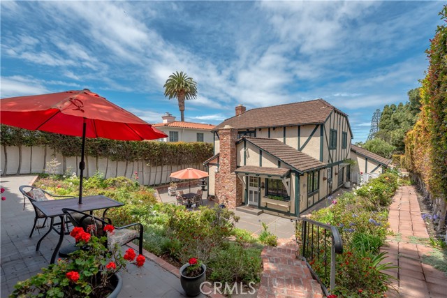 1704 Palos Verdes Drive West, Palos Verdes Estates, California 90274, 4 Bedrooms Bedrooms, ,1 BathroomBathrooms,Residential,For Sale,Palos Verdes Drive West,SB26098754