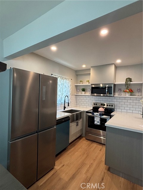 445 E Meadow Lane, Big Bear City CA: https://media.crmls.org/medias/bf72a50d-1494-4205-8a14-e16d85cebbdc.jpg