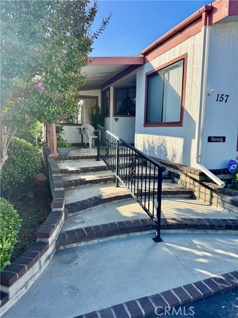 Detail Gallery Image 3 of 13 For 8651 Foothill #157,  Rancho Cucamonga,  CA 91730 - 2 Beds | 2 Baths