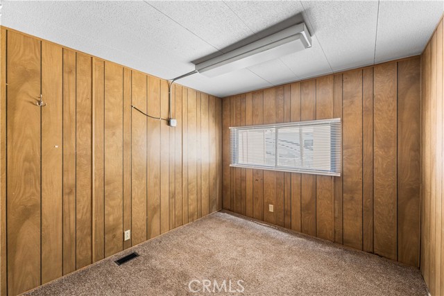 Detail Gallery Image 27 of 35 For 2121 Nadeau, Mojave,  CA 93501 - 3 Beds | 1/1 Baths