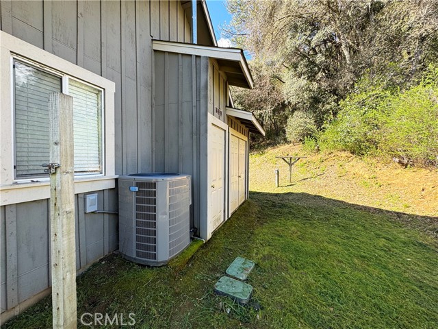 Detail Gallery Image 31 of 60 For 14605 Tomki Rd, Redwood Valley,  CA 95470 - 3 Beds | 2 Baths