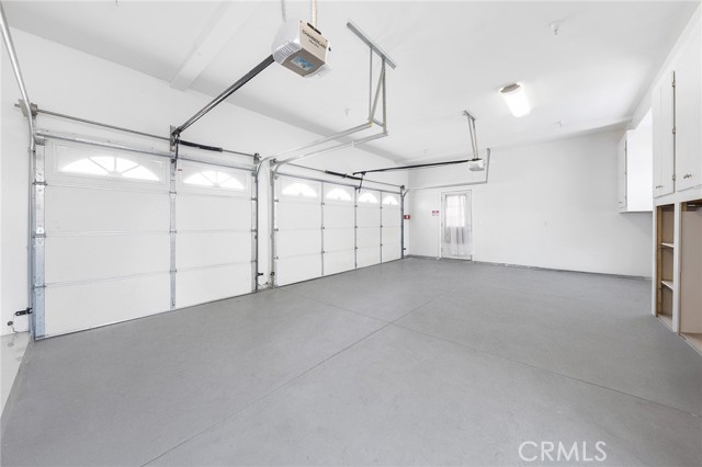 608 N Huntington Avenue, Monterey Park CA: https://media.crmls.org/medias/bf78cfdd-7dde-45d1-ac96-f793002e0f57.jpg