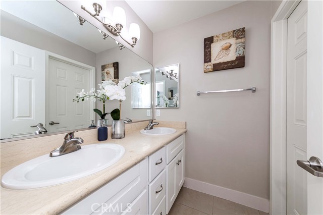 Detail Gallery Image 19 of 23 For 607 N Walnut St a,  La Habra,  CA 90631 - 3 Beds | 2/1 Baths